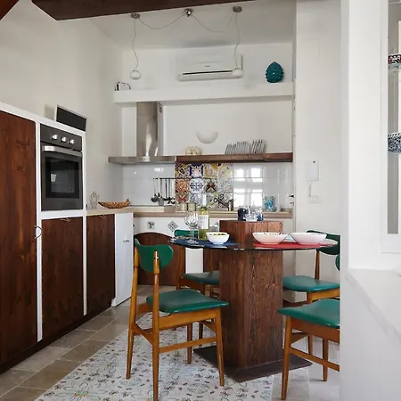 Residenza Vico Moro Apartamento *